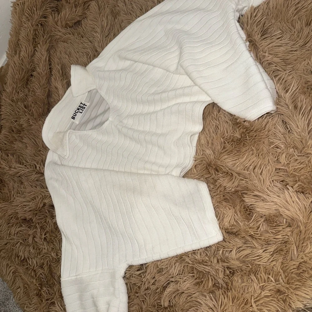 🎀🎀BUCKETLIST Cream Knit Top Oversized - Picture 4 of 5
